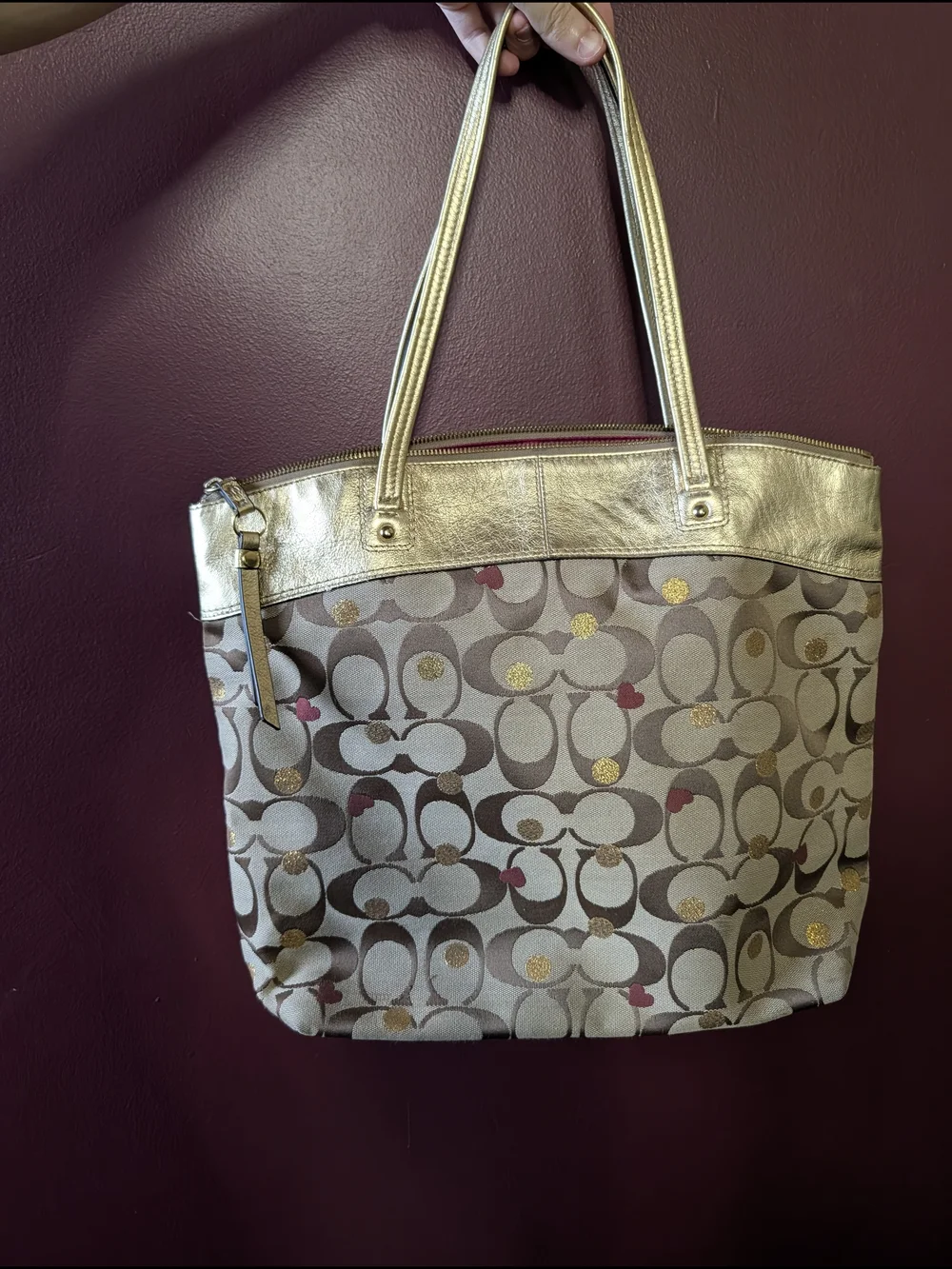 Coach gorgeous gold